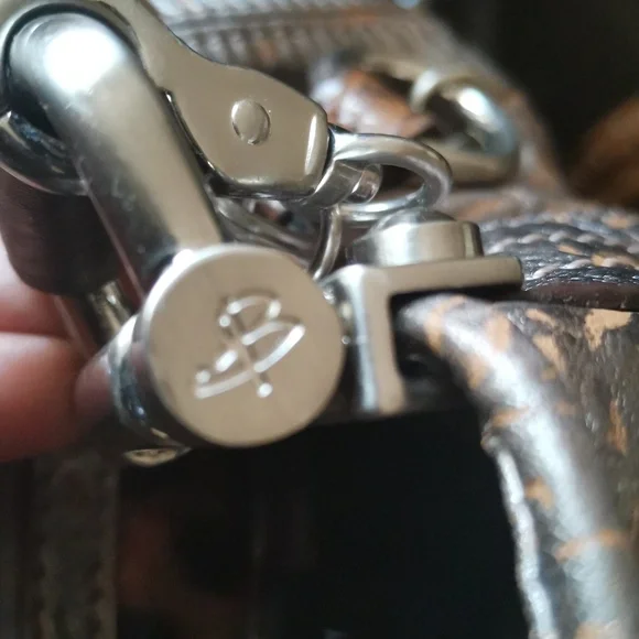 B. Makowsky  Leather Shoulder Bag‎ - Picture 8 of 10